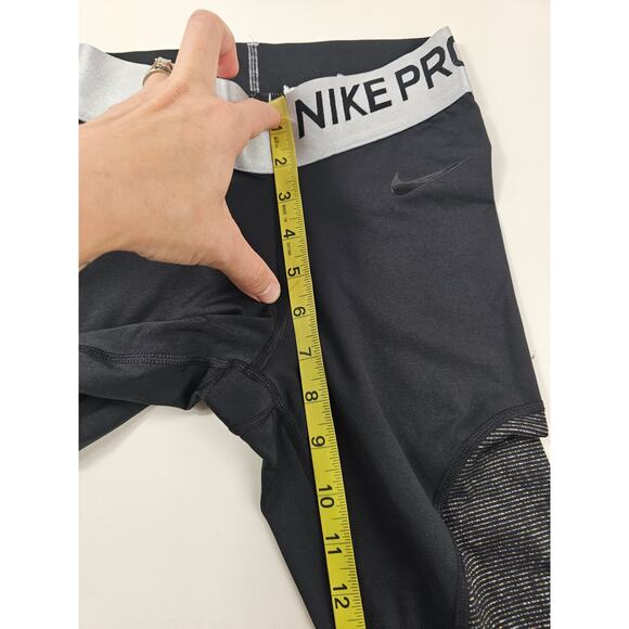 Nike pro compression ankle length color block silver XS metallic EUC leggings - Picture 6 of 8